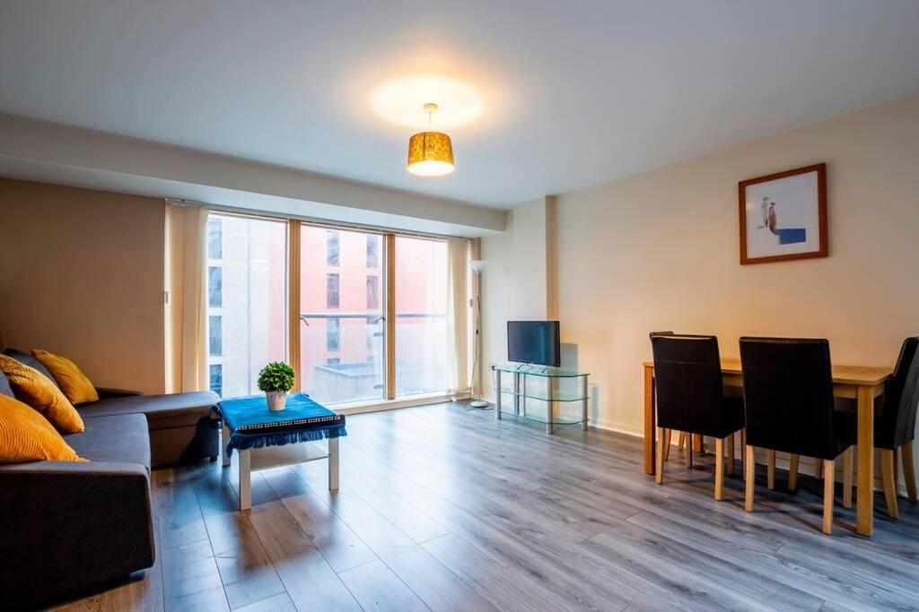 Central Apartment In The Heart Of Liverpool Exterior foto